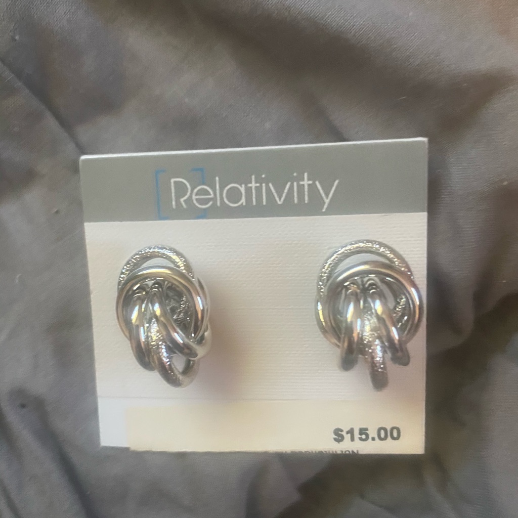 Knot Earrings